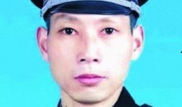 穿警服的女主持被爆料视频,警服女主持视频爆料引发热议
