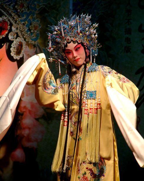 娱乐圈八卦吃瓜舞,揭秘“吃瓜舞”背后的明星秘闻